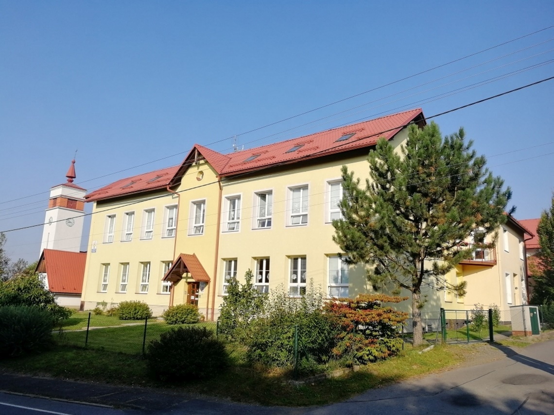 Image 0